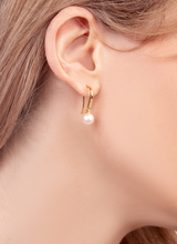 Pearl drop earrings | White Sapphire Stud Earrings